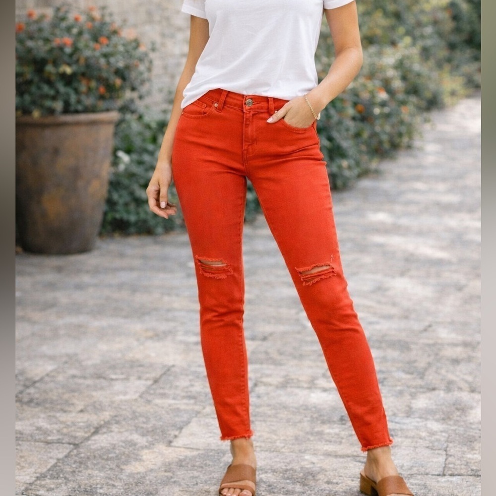 7 For All Mankind “The Skinny” Jeans – Size 25 – NWT – Distressed Red/Coral